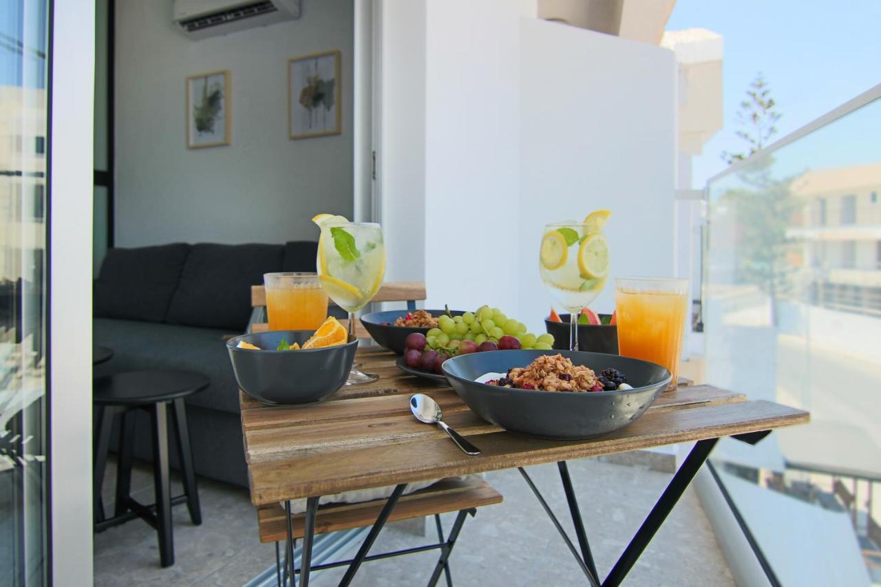 Phaedrus Living Seaside Luxury Flat Athina 113 Apartment Paphos Exterior foto