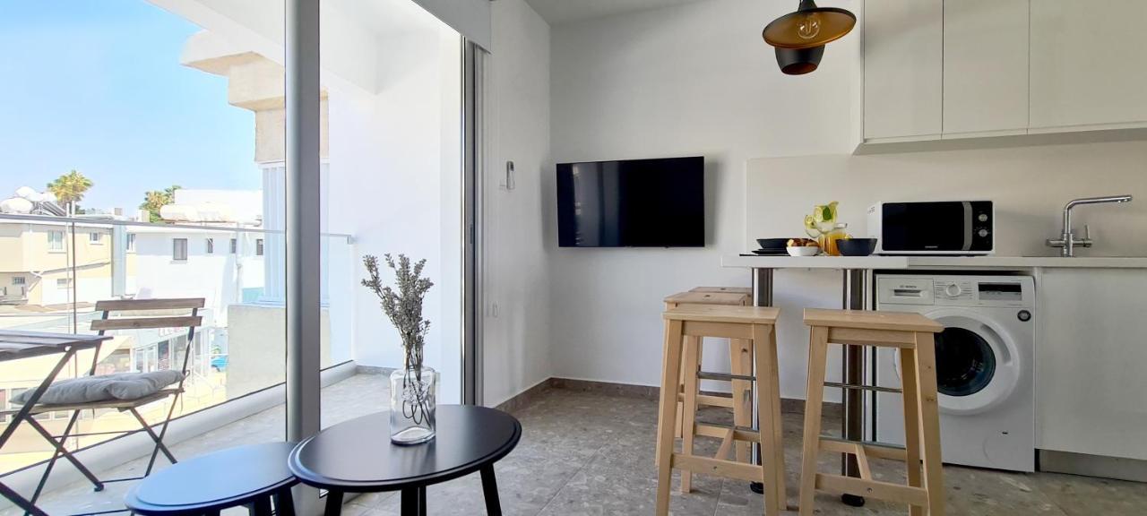 Phaedrus Living Seaside Luxury Flat Athina 113 Apartment Paphos Exterior foto